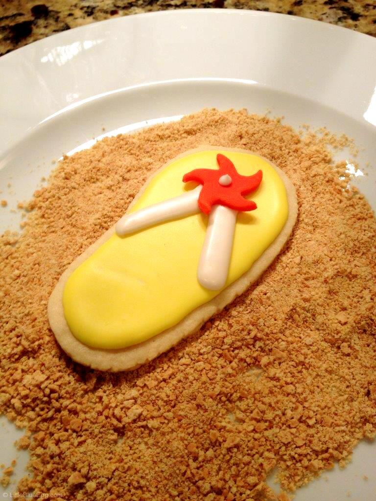 Flip Flop Cookies on Sand-LittleBlueEgg.com